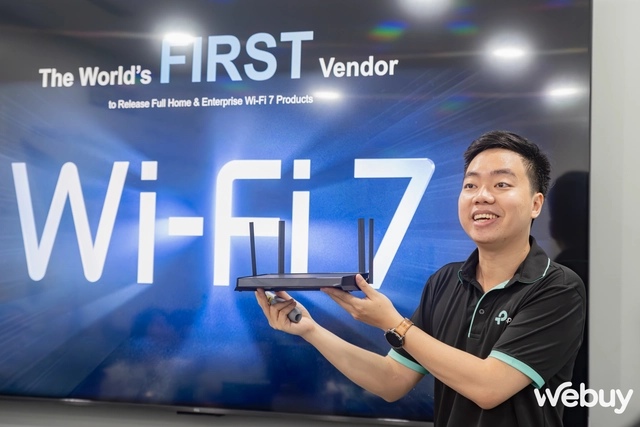TP-Link ra mắt router hỗ trợ Wi-Fi 7 đầu tiên tại Việt Nam: Băng thông tốc độ cao lên tới 3.6 Gbps, giá gần 2.6 triệu đồng- Ảnh 1. TP-Link ra mắt router hỗ trợ Wi-Fi 7 đầu tiên tại Việt Nam: Băng thông tốc độ cao lên tới 3.6 Gbps, giá gần 2.6 triệu đồng- Ảnh 1.