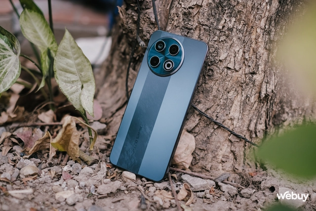 Năm mới sắm điện thoại mới: Thiết kế đẹp, camera 108MP, pin 5.000mAh, có cả bản Transformers đặc biệt mà giá chỉ hơn 4 triệu đồng- Ảnh 2. Năm mới sắm điện thoại mới: Thiết kế đẹp, camera 108MP, pin 5.000mAh, có cả bản Transformers đặc biệt mà giá chỉ hơn 4 triệu đồng- Ảnh 2.