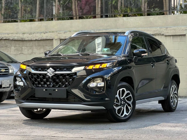 4 mẫu xe dồn dập ra mắt Việt Nam tuần này: Đủ nhu cầu từ khoảng 500 triệu tới 6 tỷ đồng- Ảnh 1. 4 mẫu xe dồn dập ra mắt Việt Nam tuần này: Đủ nhu cầu từ khoảng 500 triệu tới 6 tỷ đồng- Ảnh 1.