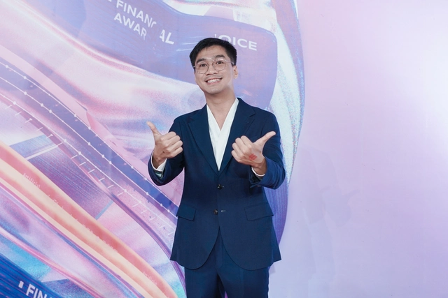 "Phù hợp" không còn chỉ là giá rẻ: PewPew tiết lộ khoảnh khắc biểu tượng tại Better Choice Awards 2025- Ảnh 1. "Phù hợp" không còn chỉ là giá rẻ: PewPew tiết lộ khoảnh khắc biểu tượng tại Better Choice Awards 2025- Ảnh 1.