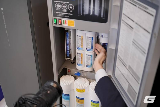 Tham quan nh&agrave; m&aacute;y điện m&aacute;y gia dụng H&ograve;a Ph&aacute;t ở Ninh B&igrave;nh, trải nghiệm nhanh mẫu m&aacute;y lọc nước Hydrogen ion kiềm mới- Ảnh 4.