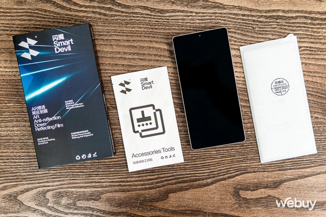 Cường lực tự dán Galaxy S25 Ultra giá 200.000đ vẫn gây thất vọng: Quảng cáo chống phản chiếu mà như không, thà mua loại thường rẻ hơn đỡ phí tiền- Ảnh 1. Cường lực tự dán Galaxy S25 Ultra giá 200.000đ vẫn gây thất vọng: Quảng cáo chống phản chiếu mà như không, thà mua loại thường rẻ hơn đỡ phí tiền- Ảnh 1.