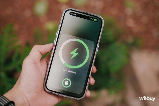 Lại là các pháp sư Trung Hoa: Bán pin dự phòng 5.000mAh giá 169.000 đồng mà thiết kế siêu mỏng nhẹ, có MagSafe 15W xịn như hàng chính hãng Apple- Ảnh 15. Lại là các pháp sư Trung Hoa: Bán pin dự phòng 5.000mAh giá 169.000 đồng mà thiết kế siêu mỏng nhẹ, có MagSafe 15W xịn như hàng chính hãng Apple- Ảnh 15.