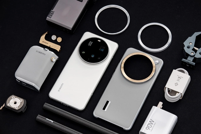 Cận cảnh Xiaomi 15 Ultra: Không phải điện thoại, đây là "máy ảnh" chạy Android!- Ảnh 6. Cận cảnh Xiaomi 15 Ultra: Không phải điện thoại, đây là "máy ảnh" chạy Android!- Ảnh 6.