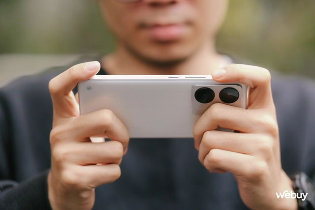 Lại thêm một điện thoại "phá đảo" phân khúc tầm trung: Thiết kế đẹp, màn hình siêu sáng, chip Dimensity 8400-MAX kèm pin 7.000mAh, giá dưới 7 triệu- Ảnh 24. Lại thêm một điện thoại "phá đảo" phân khúc tầm trung: Thiết kế đẹp, màn hình siêu sáng, chip Dimensity 8400-MAX kèm pin 7.000mAh, giá dưới 7 triệu- Ảnh 24.