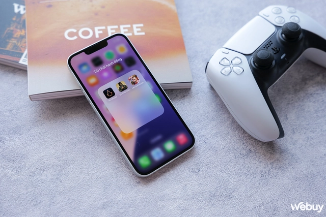 Mở hộp iPhone 16e chính hãng VN/A và những điều bất ngờ: Có lẽ chỉ Apple mới dám làm điều này!- Ảnh 20. Mở hộp iPhone 16e chính hãng VN/A và những điều bất ngờ: Có lẽ chỉ Apple mới dám làm điều này!- Ảnh 20.