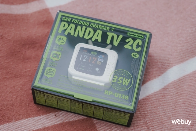 Độc lạ: TV bỏ túi kiêm luôn... củ sạc, có cả Wi-Fi, giá chỉ vài trăm ngàn đồng- Ảnh 1. Độc lạ: TV bỏ túi kiêm luôn... củ sạc, có cả Wi-Fi, giá chỉ vài trăm ngàn đồng- Ảnh 1.