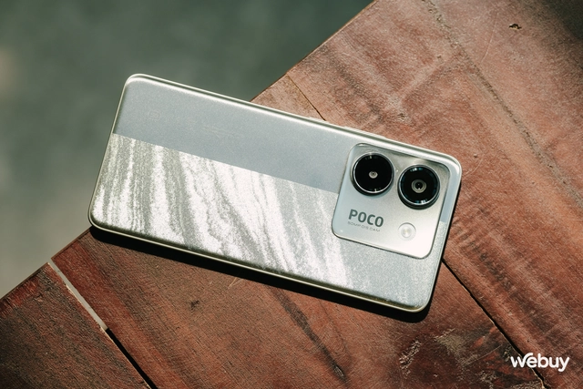 Đã tìm thấy điện thoại 5G rẻ nhất của Xiaomi: Thiết kế đẹp, pin khủng, săn sale giá chỉ hơn 4 triệu nhưng dùng xong mới thấy quen quen!- Ảnh 4. Đã tìm thấy điện thoại 5G rẻ nhất của Xiaomi: Thiết kế đẹp, pin khủng, săn sale giá chỉ hơn 4 triệu nhưng dùng xong mới thấy quen quen!- Ảnh 4.