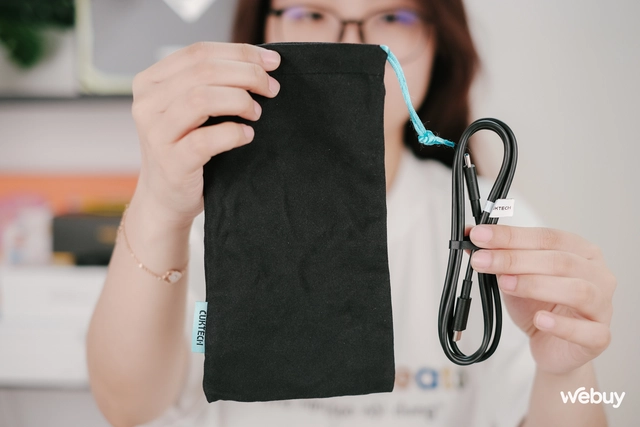 Cầm 1,5 triệu đồng đi mua pin dự phòng xịn nhất của Xiaomi: Dung lượng 20.000mAh, công suất 210W, có chế độ Cầm 1,5 triệu đồng đi mua pin dự phòng xịn nhất của Xiaomi: Dung lượng 20.000mAh, công suất 210W, có chế độ