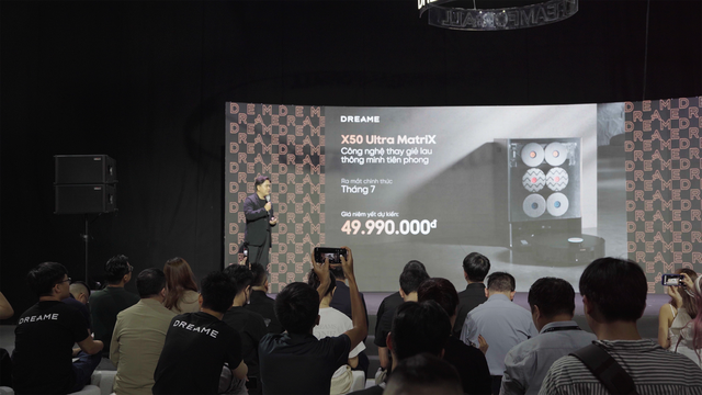 Xuất hiện robot hút bụi giá tận... 50 triệu đồng: Loạt công nghệ chưa từng có- Ảnh 2. Xuất hiện robot hút bụi giá tận... 50 triệu đồng: Loạt công nghệ chưa từng có- Ảnh 2.