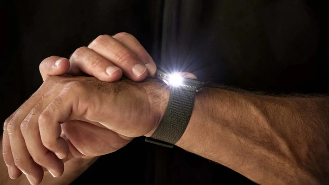 Đối thủ mới của Apple Watch: Garmin Venu X1 ra mắt với thiết kế siêu mỏng, màn hình lớn nhất lịch sử, giá 20.8 triệu- Ảnh 3. Đối thủ mới của Apple Watch: Garmin Venu X1 ra mắt với thiết kế siêu mỏng, màn hình lớn nhất lịch sử, giá 20.8 triệu- Ảnh 3.