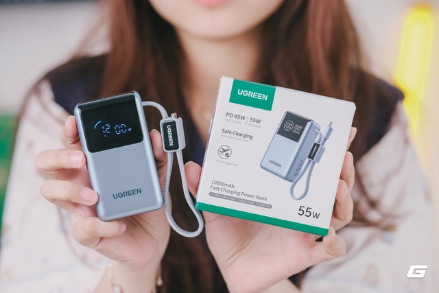 Đã tìm thấy pin dự phòng "chân ái" mới: Thiết kế nhỏ gọn, công suất cao sạc được cả MacBook, tích hợp màn hình, giá sale chỉ hơn 600.000 đồng - Ảnh 1.