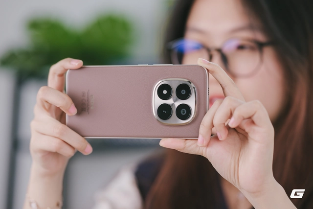 Hoa mai anh đào, mây, sương mù và REDMI Note 15 Pro - Ảnh 1.