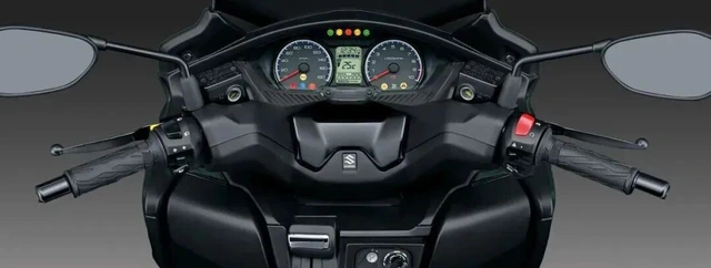 Suzuki Burgman 150 lộ diện: "Sofa di động" giá 68 triệu liệu có đủ sức ngáng đường Honda và Yamaha? - Ảnh 2.