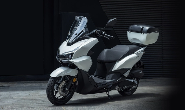 NWT150: Động cơ PCX, công nghệ Radar, giá từ 56 triệu đồng - Ảnh 3.