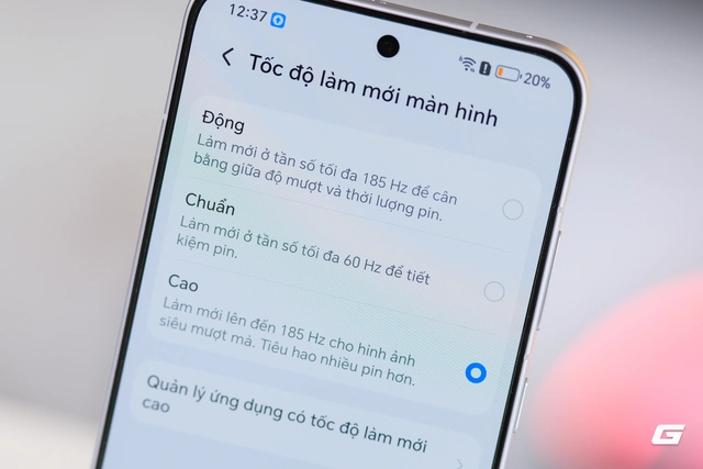 Trên tay điện thoại pin 10.000mAh - Ảnh 5.