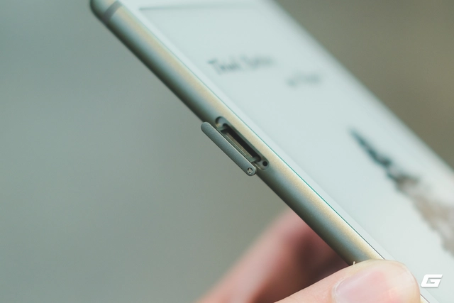 Review chi tiết ViWoods AiPaper Reader: Máy đọc sách "tiến hóa" thành smartphone tối giản tích hợp AI - Ảnh 3.