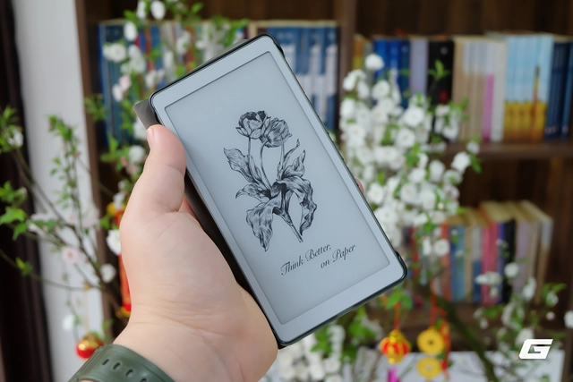 Review chi tiết ViWoods AiPaper Reader: Máy đọc sách "tiến hóa" thành smartphone tối giản tích hợp AI - Ảnh 1.
