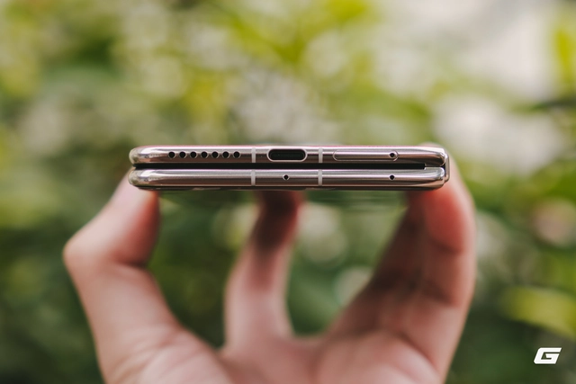 Mở hộp điện thoại gập 55 triệu chính hãng của Huawei: Pin lớn, camera chụp đẹp, không Google, không 5G - ai sẽ mua? - Ảnh 7.