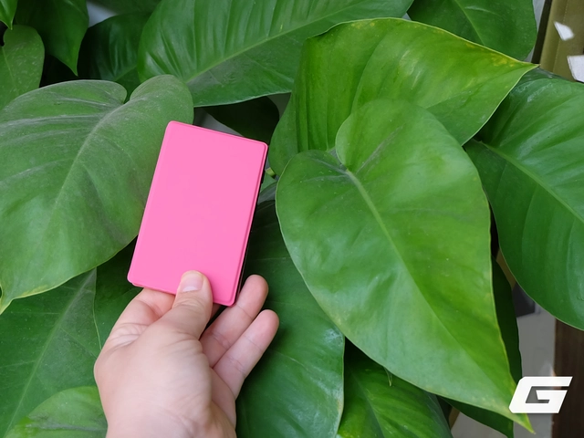 Cận cảnh "thẻ thang máy" biết đọc sách: Đừng để vẻ ngoài tí hon đánh lừa túi tiền của bạn! - Ảnh 3.