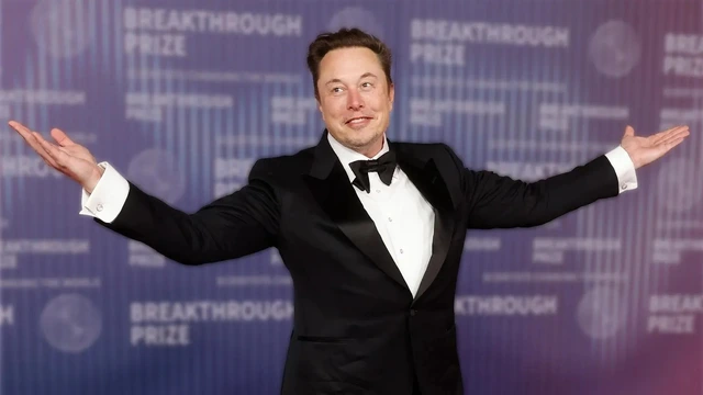 Tỷ ph&uacute; Elon Musk tuy&ecirc;n bố thế giới cũ chỉ c&ograve;n 5 năm v&agrave; &aacute;t chủ b&agrave;i của Trung Quốc kh&ocirc;ng phải chip b&aacute;n dẫn - Ảnh 1.