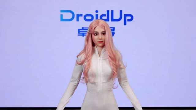 Robot AI sở hữu nhiệt độ cơ thể và biểu cảm hệt như người thật sắp ra mắt với giá gần 500 triệu đồng - Ảnh 1.