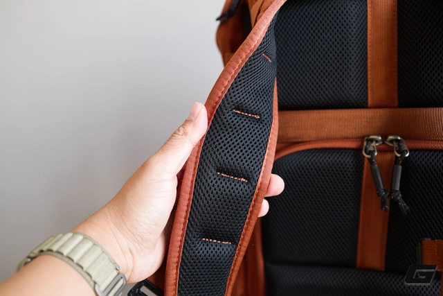 Đây là chiếc balo đẹp nhất từ trước tới nay của Think Tank - Ảnh 4.