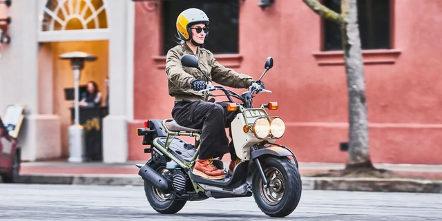 Honda bất ngờ hồi sinh mẫu xe tay ga huyền thoại Honda Zoomer với mức giá chưa tới 80 triệu đồng - Ảnh 4.