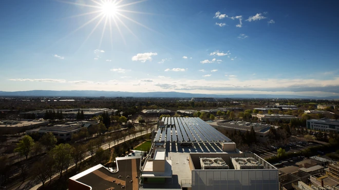 L&agrave;m chủ c&ocirc;ng nghệ từ A đến Z, Samsung đang cho thấy vị thế của m&igrave;nh tr&ecirc;n thị trường c&ocirc;ng nghệ lớn như thế n&agrave;o - Ảnh 1.