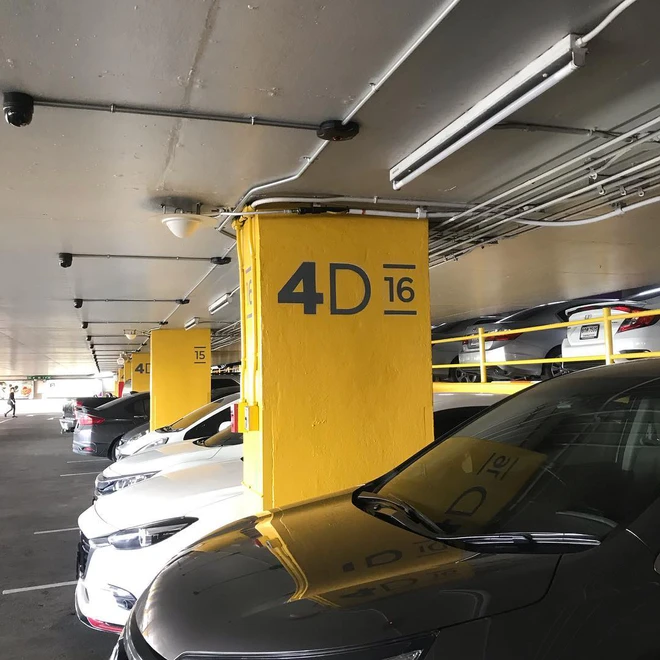 Lộ diện c&aacute; v&agrave;ng ch&uacute;a: lập 1 t&agrave;i khoản Instagram chỉ để lưu vị tr&iacute; gửi xe trong trung t&acirc;m thương mại cho khỏi qu&ecirc;n - Ảnh 1.