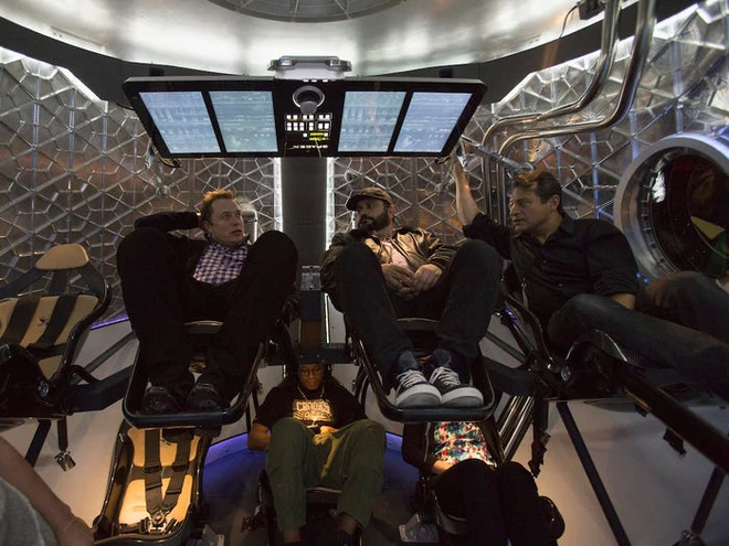 Một ng&agrave;y l&agrave;m việc của tỷ ph&uacute; Elon Musk diễn ra như thế n&agrave;o? - Ảnh 27.