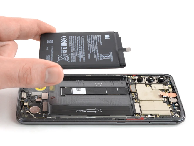 Xiaomi mở dịch vụ thay pin cho smartphone của m&igrave;nh với gi&aacute; cực kỳ ưu đ&atilde;i - Ảnh 2.
