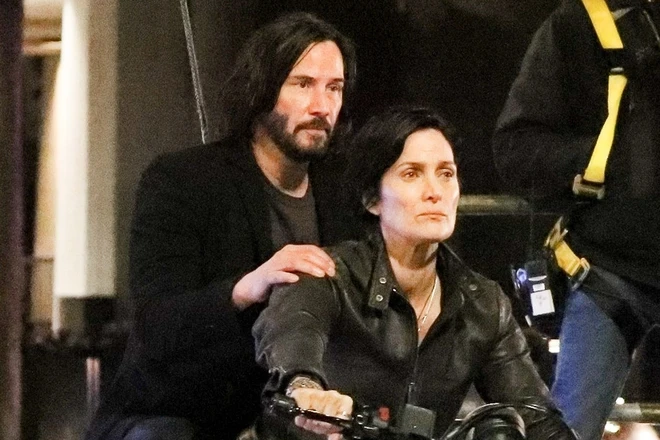 Đến lượt The Matrix 4 tuy&ecirc;n bố tạm ngừng sản xuất v&igrave; Covid-19, ng&agrave;y Keanu Reeves trong năm 2021 c&oacute; thể bị hủy bỏ - Ảnh 1.