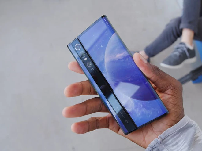 Si&ecirc;u phẩm Mi Mix Alpha với m&agrave;n h&igrave;nh bao quanh m&aacute;y lộ diện ho&agrave;n to&agrave;n tr&ecirc;n k&ecirc;nh YouTube uy t&iacute;n hơn 10 triệu subs - Ảnh 6.