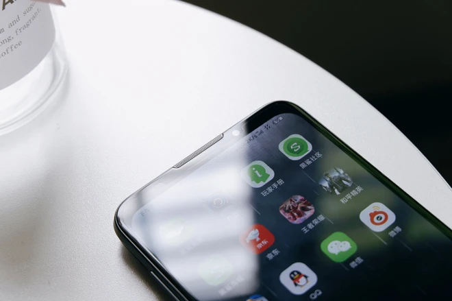 Tr&ecirc;n tay Black Shark 3: Snapdragon 865, sạc nhanh 65W, c&oacute; jack tai nghe 3.5mm - Ảnh 14.