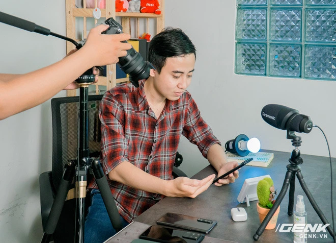 YouTuber c&ocirc;ng nghệ đang bước đầu khởi nghiệp đ&atilde; gặp Covid-19: kh&oacute; khăn, cơ hội v&agrave; slogan sẵn s&agrave;ng thay đổi như Chủ tịch Samsung - Ảnh 5.