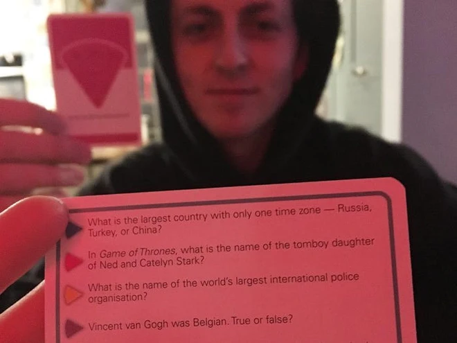 [Ch&ugrave;m ảnh vui] Những khoảnh khắc tr&ugrave;ng hợp đến kh&oacute; tin, kh&ocirc;ng xem kĩ m&agrave; chỉ lướt qua sương sương l&agrave; nh&igrave;n nhầm ngay - Ảnh 5.