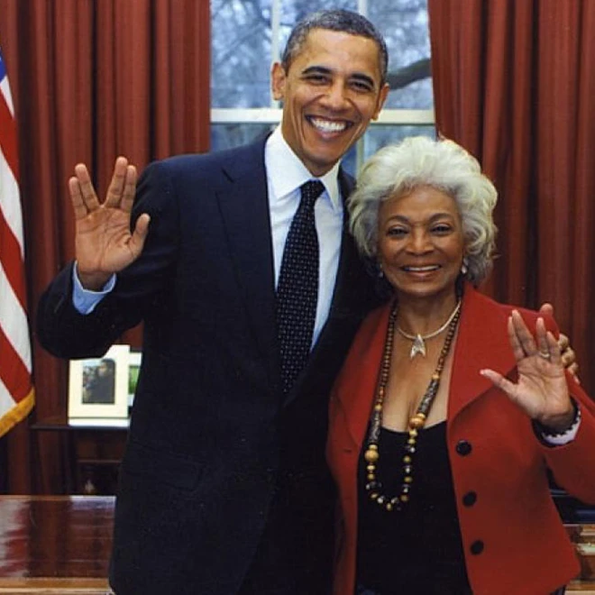 Lịch sử của những c&aacute;i bắt tay: Liệu ch&uacute;ng ta c&oacute; n&ecirc;n bỏ bắt tay sau đại dịch COVID-19? - Ảnh 8.