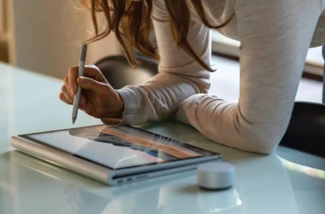 Surface Book 3 đối đầu với MacBook Pro 2020: Kẻ t&aacute;m lạng, người nửa c&acirc;n, xứng danh anh h&agrave;o của thị trường laptop thế giới - Ảnh 4.