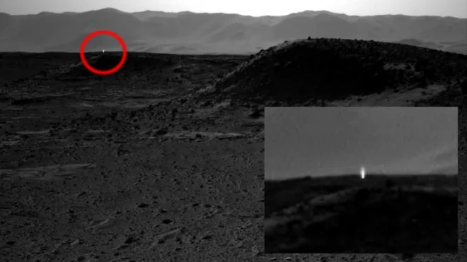 Những bức ảnh chụp tr&ecirc;n Sao Hỏa kỳ lạ nhất thế giới: To&agrave;n đất đ&aacute; m&agrave; nh&igrave;n ra đủ thứ, từ động vật, thực vật cho đến cả mặt người - Ảnh 3.