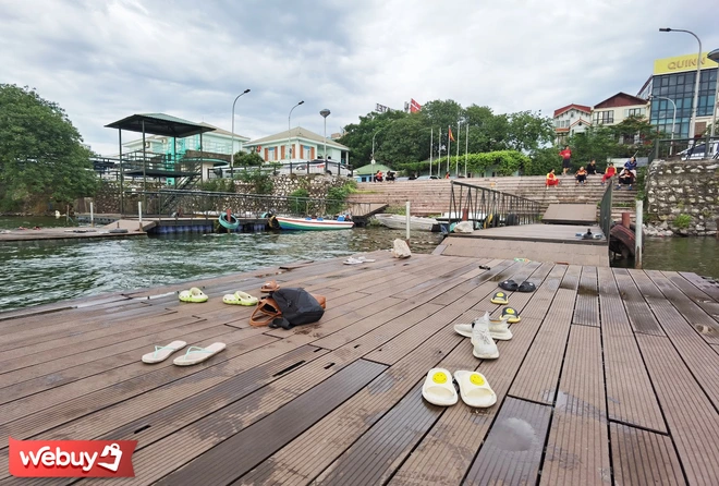 Trải nghiệm ch&egrave;o thuyền SUP - nh&uacute;n nhảy mặt nước Hồ T&acirc;y giữa ng&agrave;y H&agrave; Nội 39 độ - Ảnh 5.