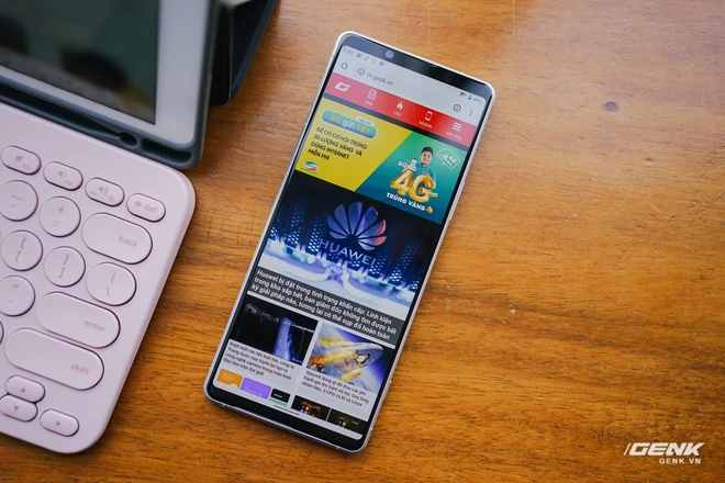 Tr&ecirc;n tay Sony Xperia 1 II tại VN: Si&ecirc;u phẩm với m&agrave;n h&igrave;nh 4K HDR, camera cực chuy&ecirc;n nghiệp, gi&aacute; gần 30 triệu đồng - Ảnh 9.