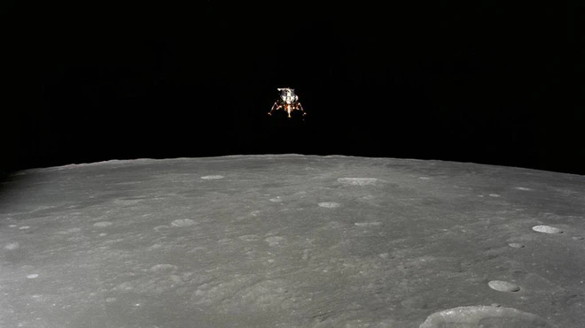 Nhờ ch&agrave;ng trai trẻ 25 tuổi ph&aacute;t hiện ra c&ocirc;ng tắc đến chuy&ecirc;n gia c&ograve;n kh&ocirc;ng biết, sứ mệnh Apollo 12 của NASA mới kh&ocirc;ng biến th&agrave;nh thảm kịch - Ảnh 3.