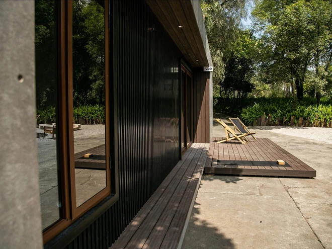 Đ&acirc;y l&agrave; mẫu nh&agrave; mini được l&agrave;m từ th&ugrave;ng xe container, tiện nghi đầy đủ lại c&ograve;n th&acirc;n thiện với m&ocirc;i trường, gi&aacute; hơn 1,1 tỉ đồng - Ảnh 3.