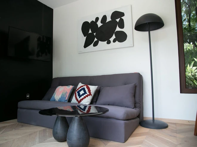 Đ&acirc;y l&agrave; mẫu nh&agrave; mini được l&agrave;m từ th&ugrave;ng xe container, tiện nghi đầy đủ lại c&ograve;n th&acirc;n thiện với m&ocirc;i trường, gi&aacute; hơn 1,1 tỉ đồng - Ảnh 22.