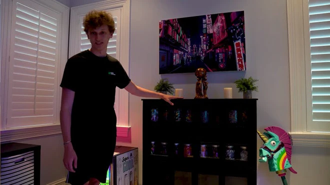 Mời bạn tham quan căn biệt thự triệu đ&ocirc; được 6 streamer Fortnite c&ugrave;ng nhau mua lại để sinh hoạt chung cho vui - Ảnh 10.