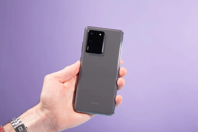 Apple c&oacute; thể c&oacute; một động th&aacute;i bất ngờ, b&aacute;n iPhone 12 với gi&aacute; thấp hơn hầu hết smartphone 5G hiện nay - Ảnh 2.