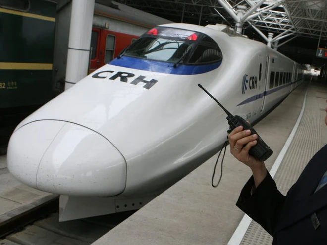 C&ugrave;ng nh&igrave;n lại lịch sử hoạt động của t&agrave;u si&ecirc;u tốc Shinkansen, niềm tự h&agrave;o Nhật Bản với phi&ecirc;n bản mới nhất c&oacute; thể chạy ngon ơ ngay cả khi động đất - Ảnh 29.