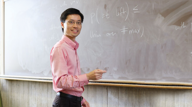 M&aacute;y m&oacute;c học c&ocirc;ng thức trong s&aacute;ch gi&aacute;o khoa, suốt 4.000 năm ch&uacute;ng ta đ&atilde; bỏ qu&ecirc;n một c&aacute;ch giải phương tr&igrave;nh bậc hai cực dễ v&agrave; s&aacute;ng tạo - Ảnh 3.