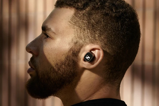 Sennheiser c&ocirc;ng bố tai nghe True Wireless CX 400BT: Gi&aacute; rẻ hơn nhưng d&ugrave;ng chung m&agrave;ng loa với Momentum Wireless 2 - Ảnh 1.